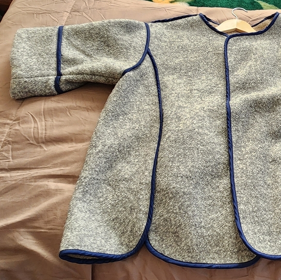 Goodnight Macaroon Kapa/coat - Picture 3 of 14